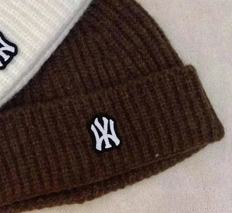 New York Yankees Hats Logo Baseball Cap and Knit Beanie image 6