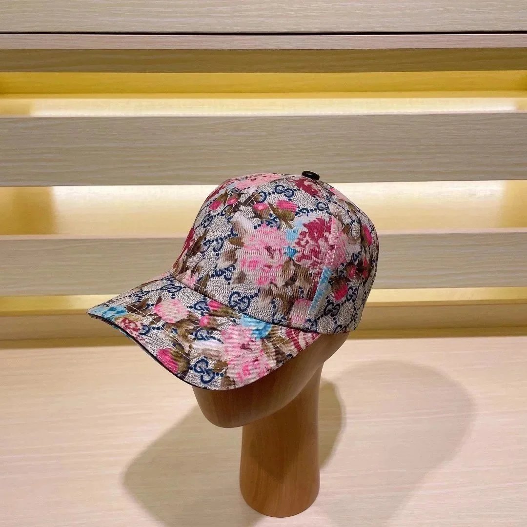 Gucci Hats Logo-Print Baseball Caps and Bucket Hat image 13