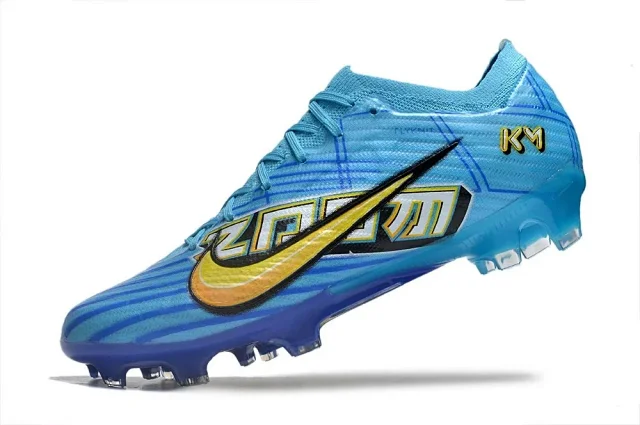 Nike Boots Low-cut studded football product detail image 12