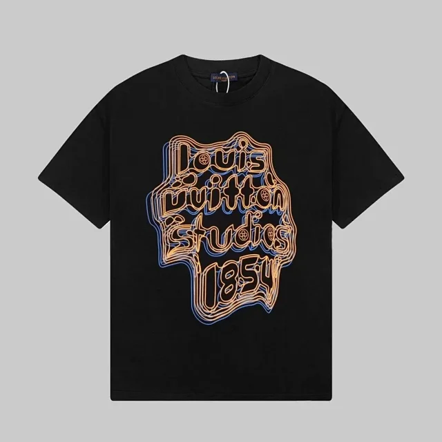 Louis Vuitton T-Shirts Short-Sleeve Graphic Print product detail image 9