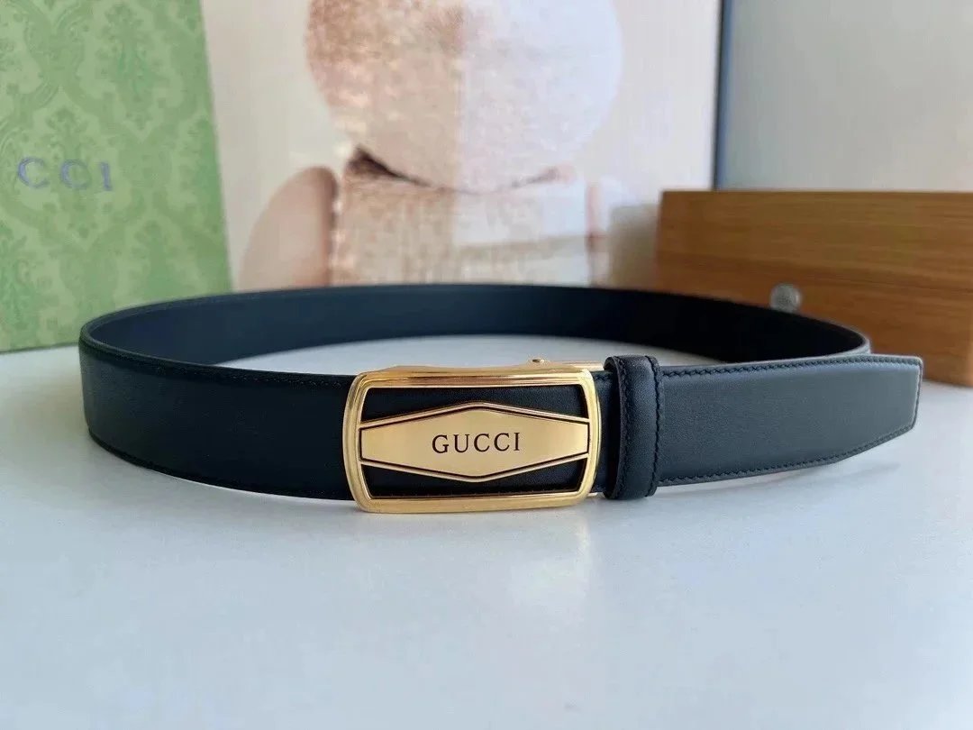 Louis Vuitton Belts Monogram LV Buckle image 6