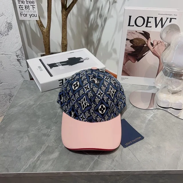 Louis Vuitton Hats Monogram Baseball Cap product detail image 13