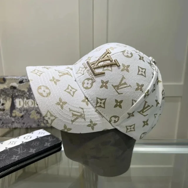Louis Vuitton Hats Monogram Baseball Cap product detail image 5
