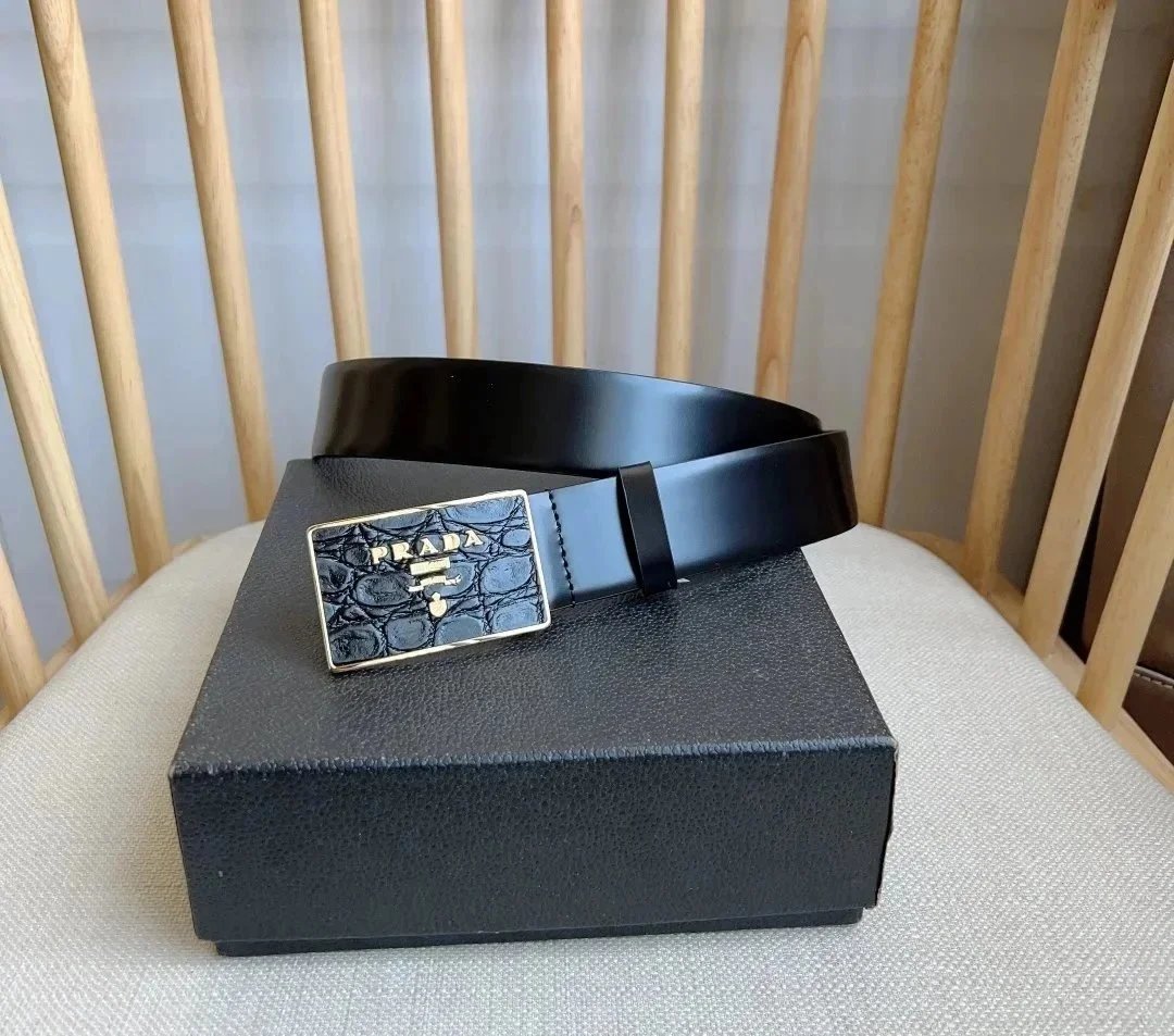Louis Vuitton Assorted logo-buckle belt designs image 14