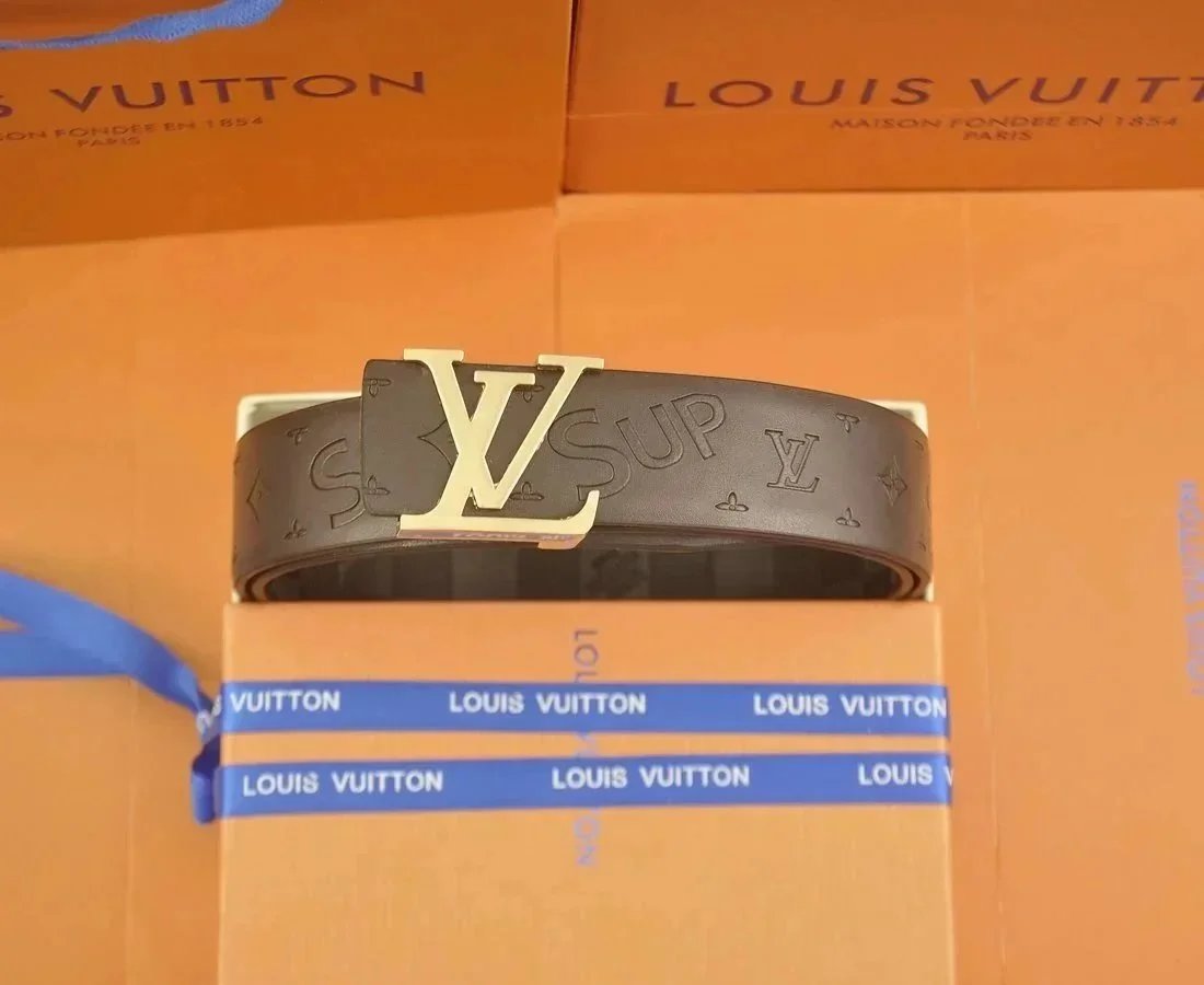 Louis Vuitton Belts Circular LV Buckle — 27