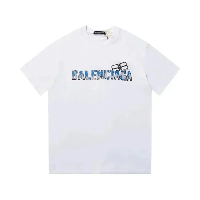 Balenciaga T-Shirts Oversized graphic logo T-shirt product detail image 3