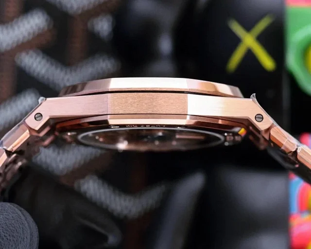 Audemars Piguet Watches Royal Oak Date product detail image 12