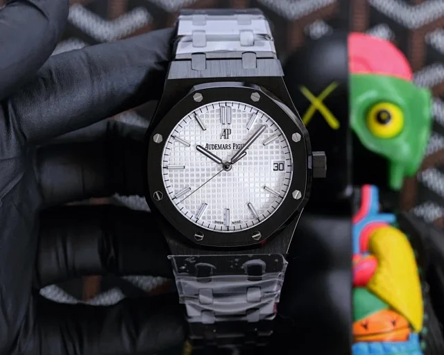 Audemars Piguet Watches Royal Oak Date product detail image 21