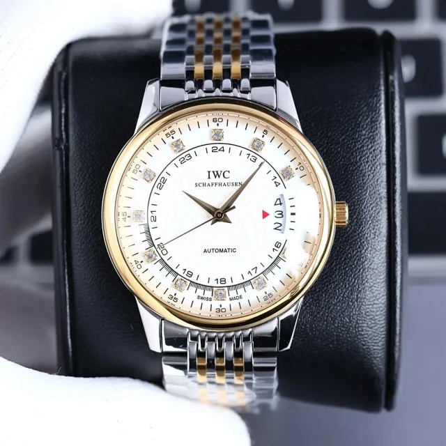 IWC Watches Automatic Date Watch with Crystal Hour Markers product detail image 7