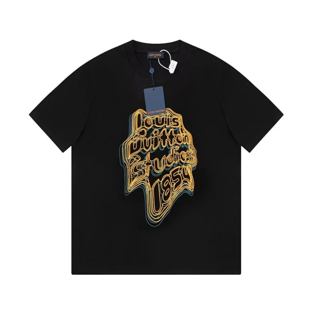 Louis Vuitton T-Shirts Short-Sleeve Graphic Print product detail image 13