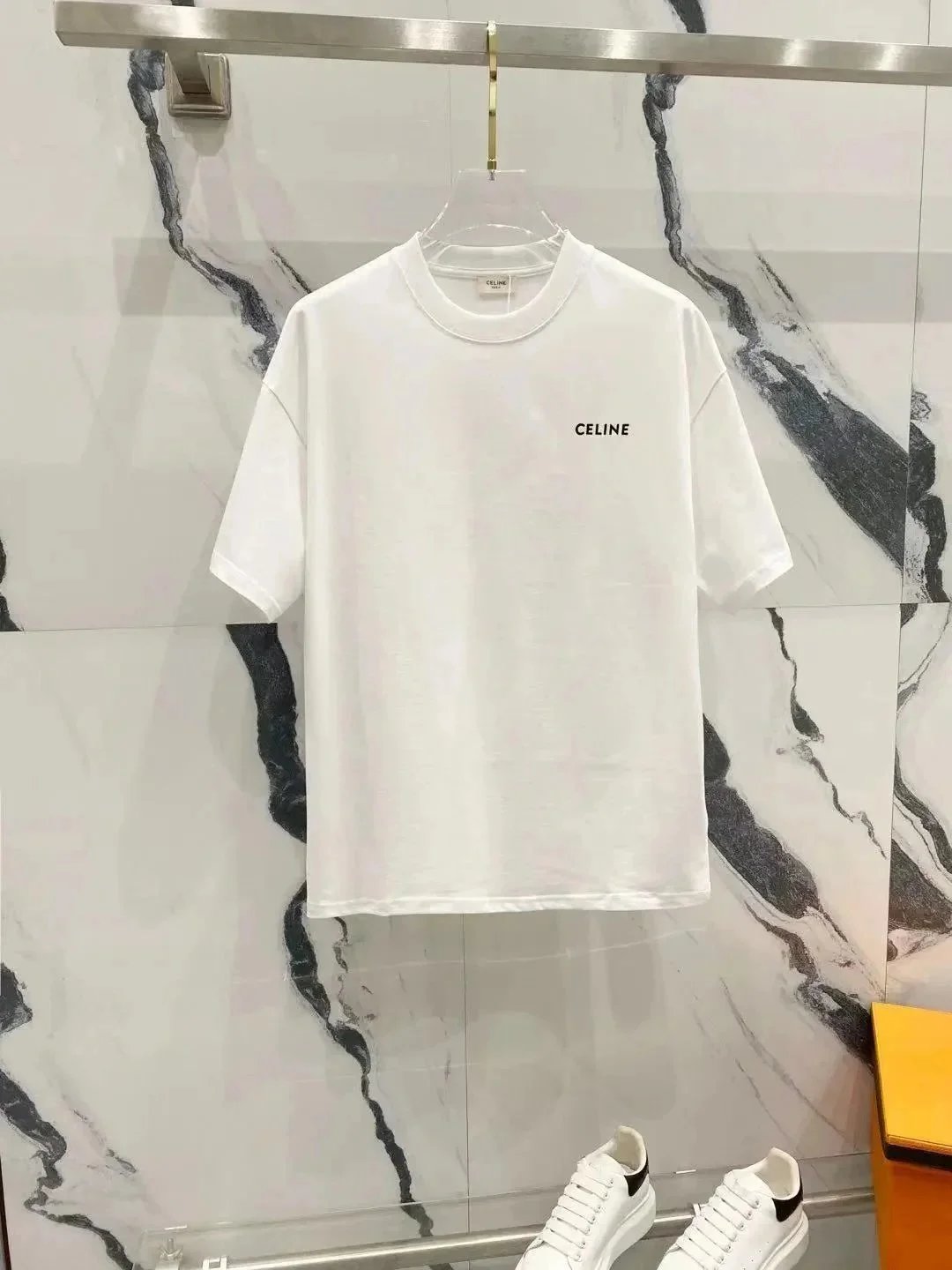 Dior T-Shirts Short-Sleeve Crew-Neck Logo T-Shirt — 32