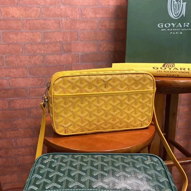 Goyard Crossbody Bags Goyardine Monogram Zip Bag product detail image 2