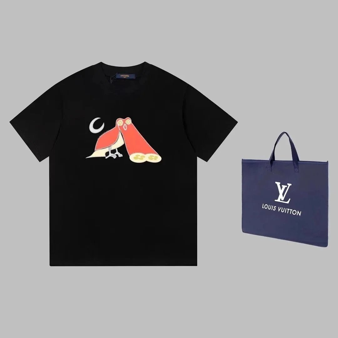 Louis Vuitton T-Shirts Short-Sleeve Graphic T-Shirt — 4