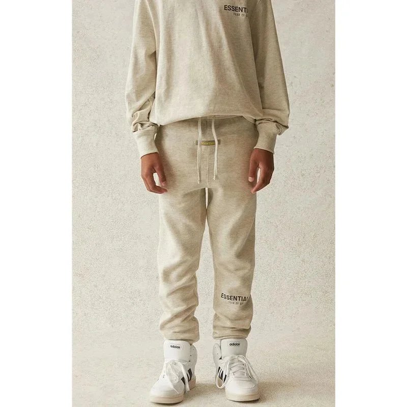 Fear of God Trousers Essentials fleece-lined jogger sweatpants — Oatmeal