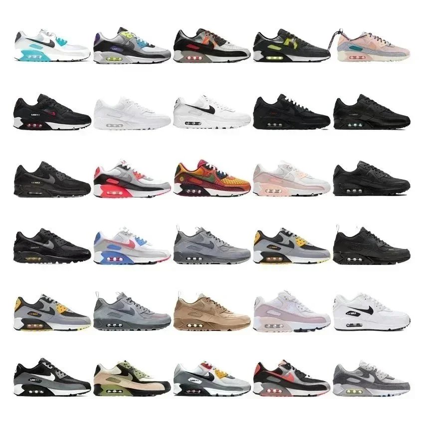 Nike Air Max 90 Sneakers