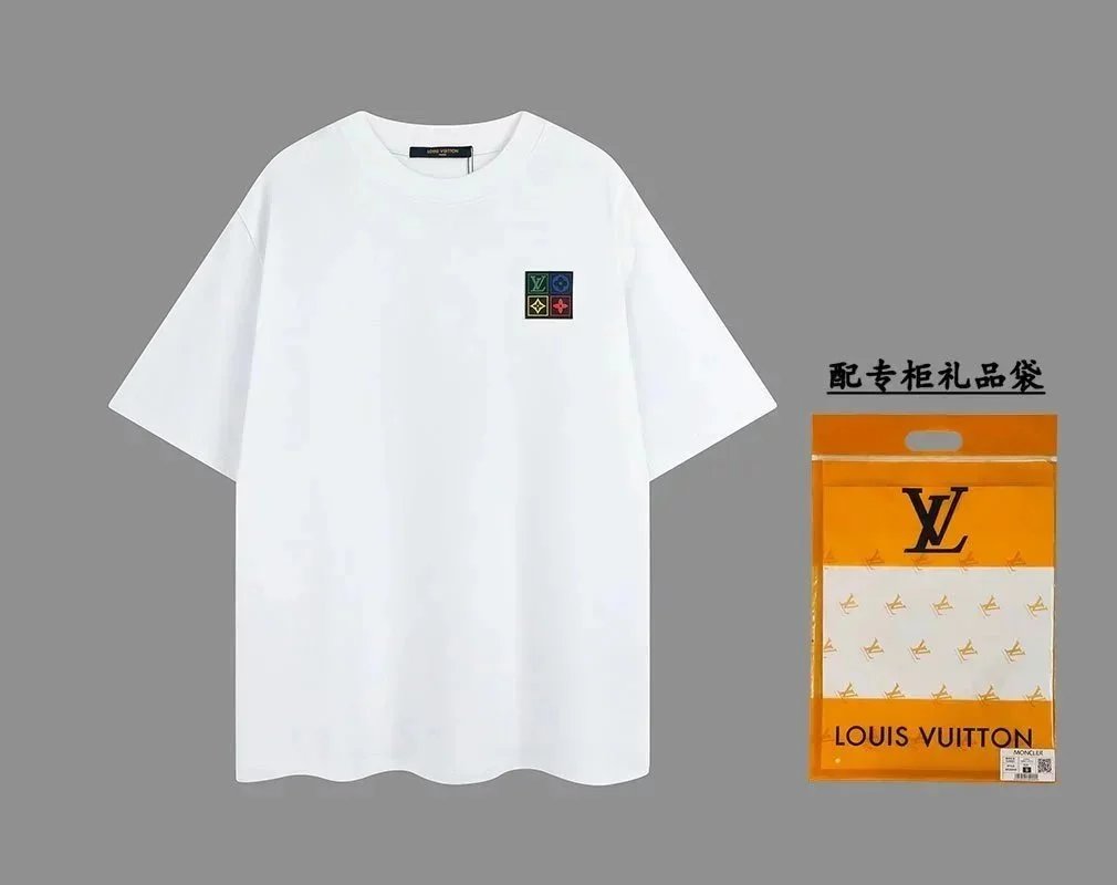 Louis Vuitton T-Shirts Short-Sleeve Logo Graphic — 4