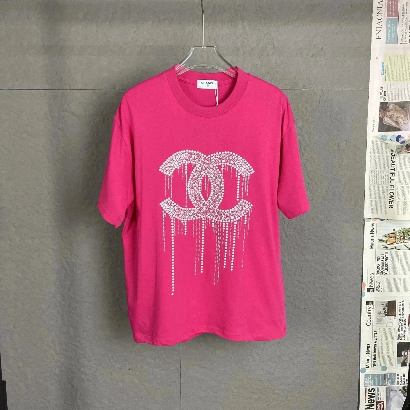 Chanel CC Pearl-Embellished Dripping Logo T-Shirt | 7521742392 product reference