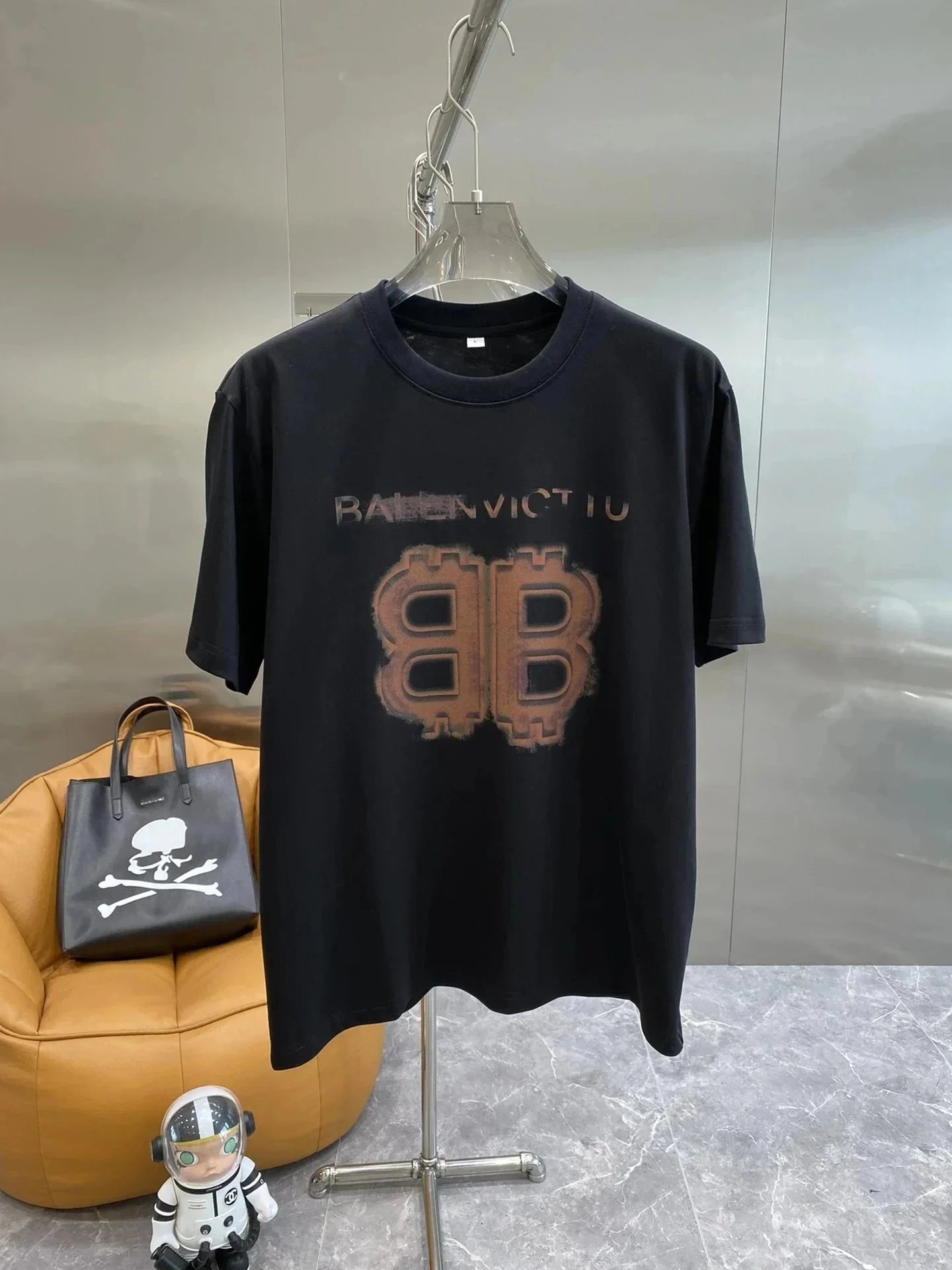 Balenciaga T-Shirts Logo Print image 9