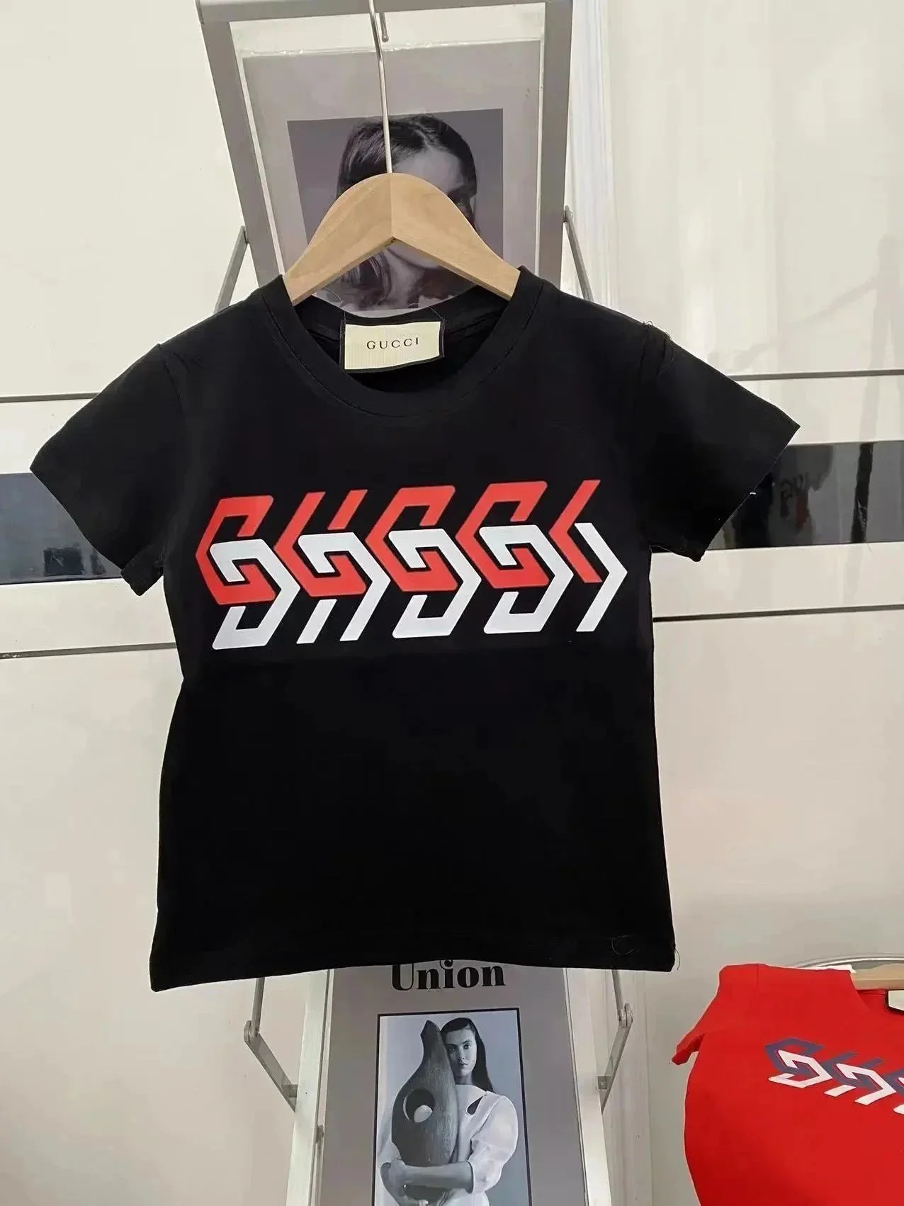 Gucci T-Shirts Graphic Print Short-Sleeve T-Shirt — 5