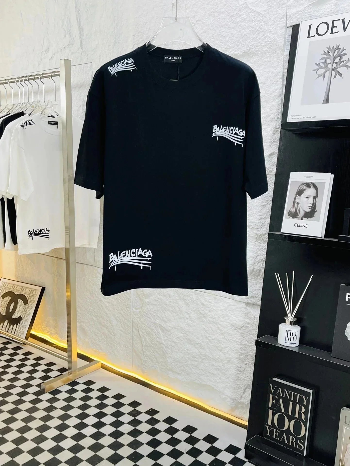 Balenciaga T-Shirts Logo Print image 13