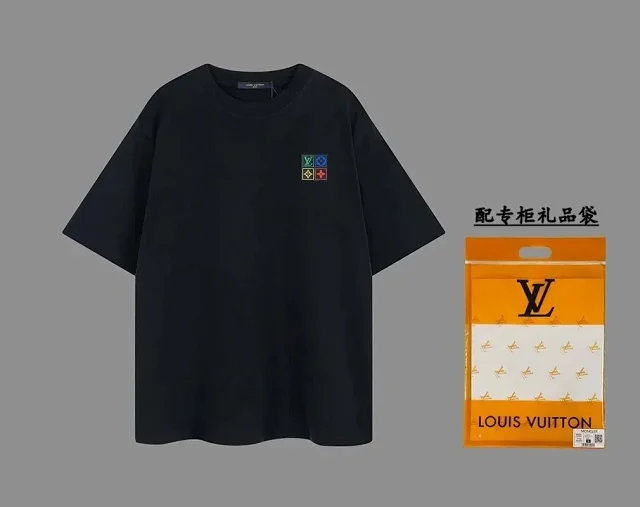 Louis Vuitton T-Shirts Short-Sleeve Logo Graphic product detail image 5