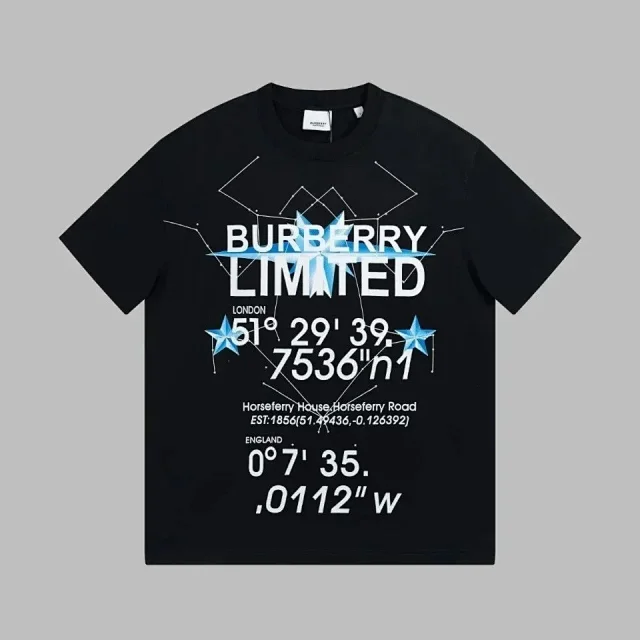Burberry T-Shirts Logo Graphic product detail image 3