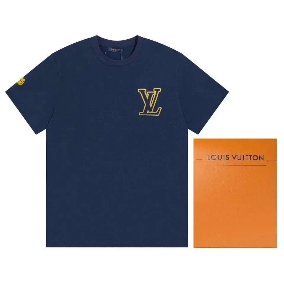 Louis Vuitton T-Shirts Graphic Print — 14