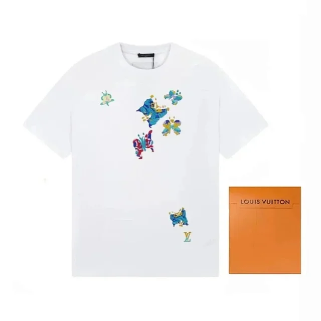 Louis Vuitton T-Shirts Short Sleeve Graphic product detail image 4