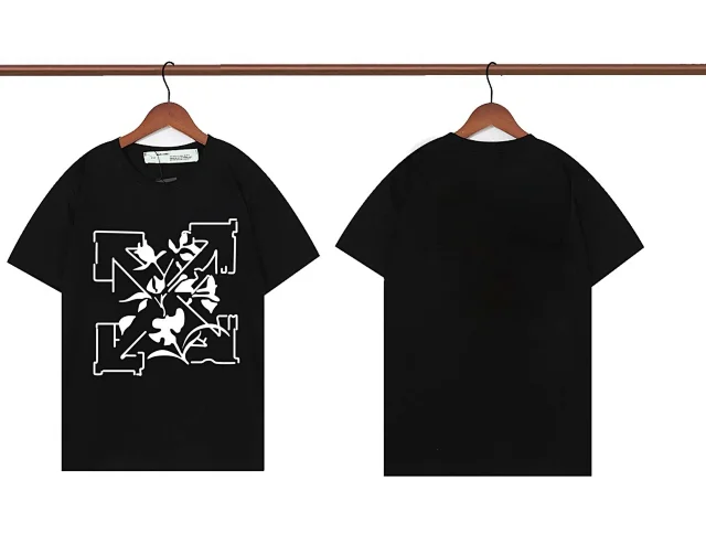 Off-White T-Shirts Graphic Print product detail image 14