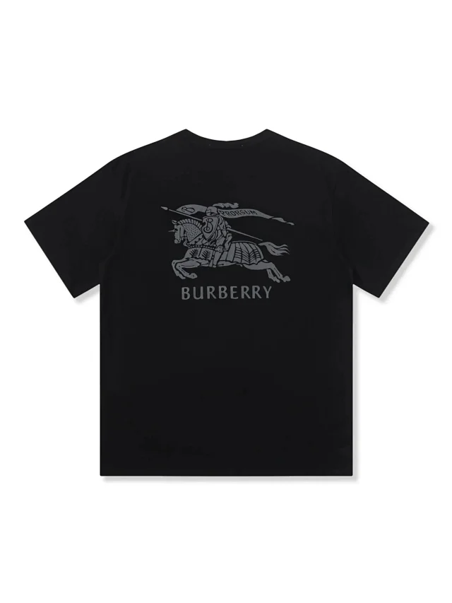 Burberry T-Shirts Logo Graphic product detail image 8