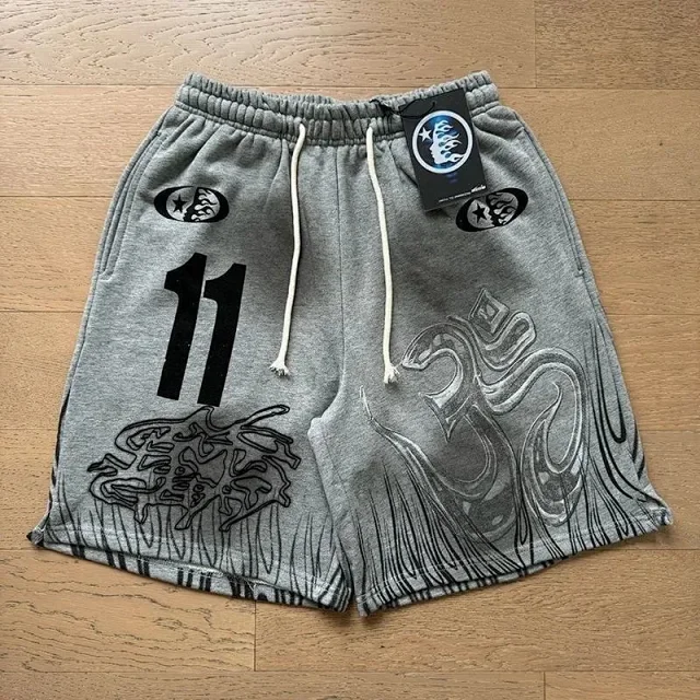 Hellstar Matching Sets Graphic short-sleeve T-shirt and drawstring shorts set product detail image 10