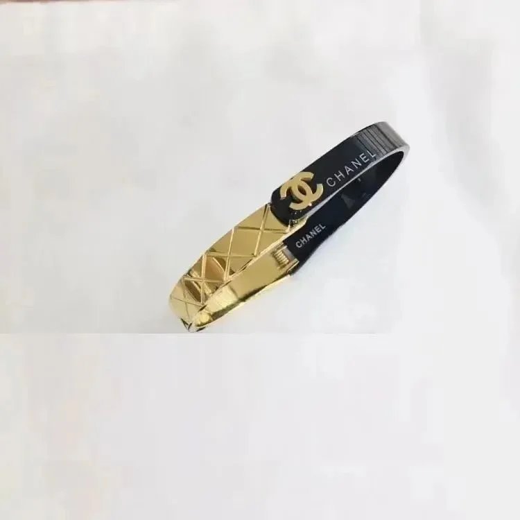 Chanel Classic CC Logo Bangle Bracelet [2 styles]