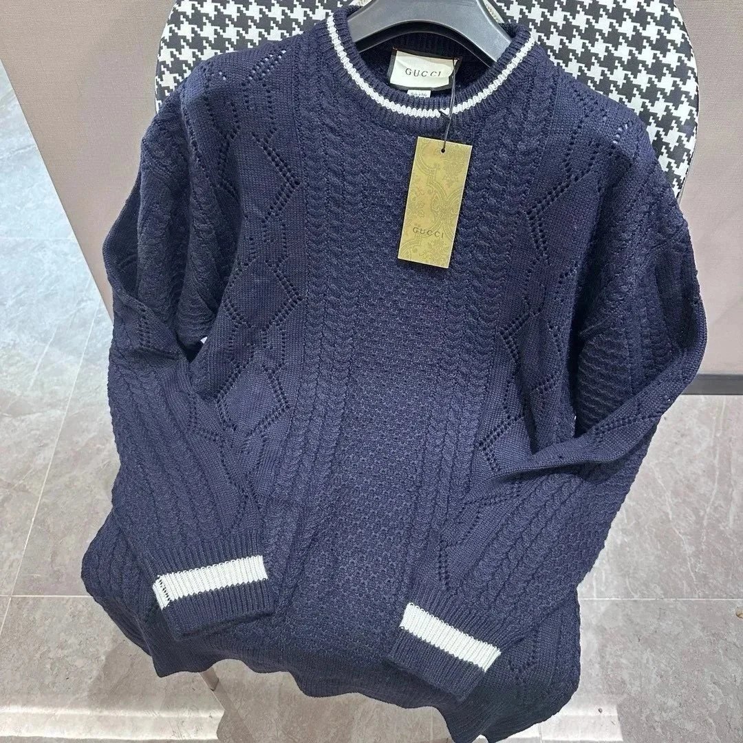 Gucci Knitwear Bee-patch striped cardigan — 34