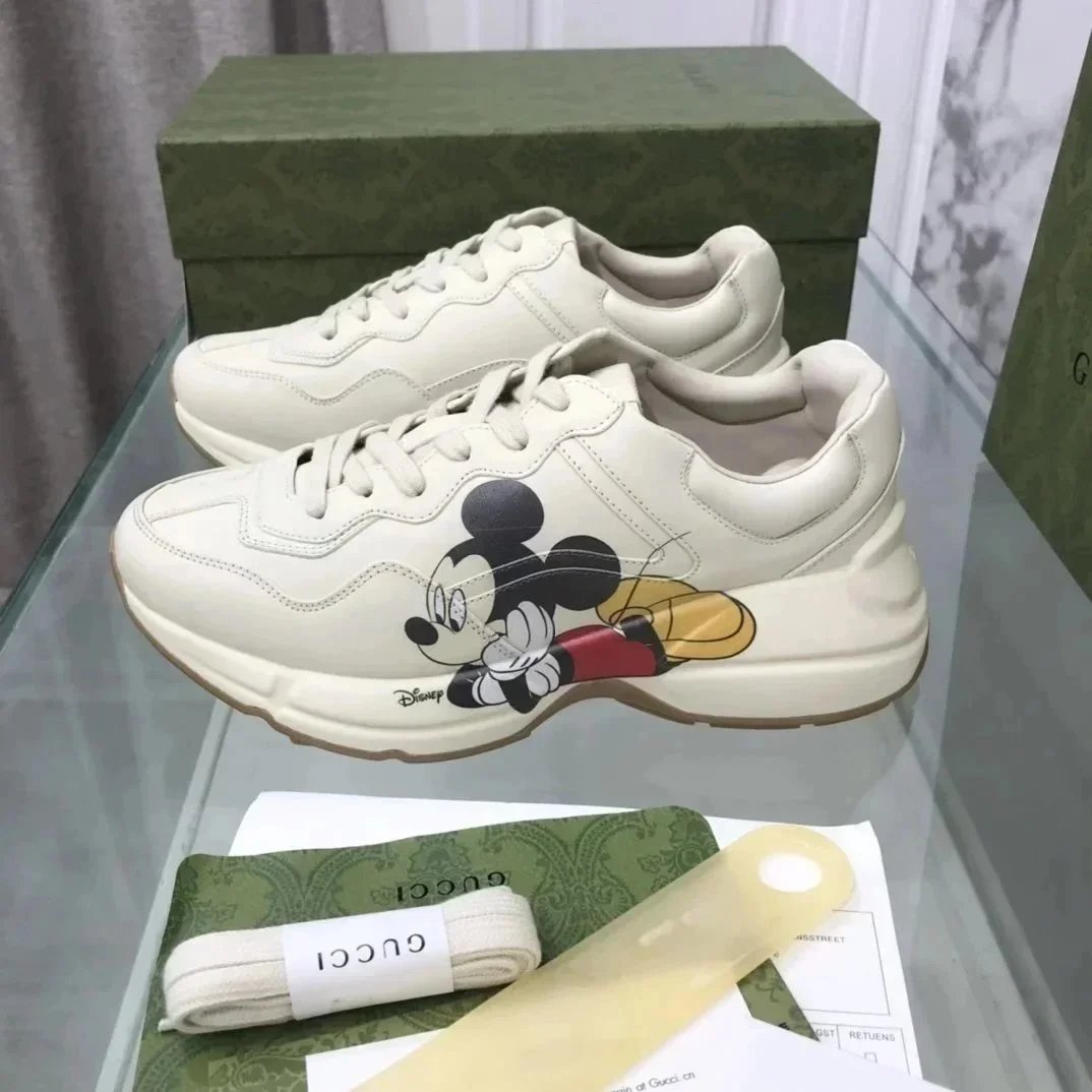 Gucci Sneakers GG Monogram — 1