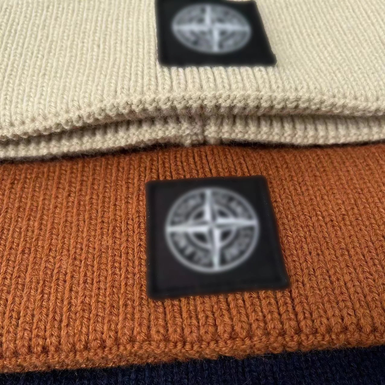 Stone Island Compass Logo Beanie Light Blue - 3
