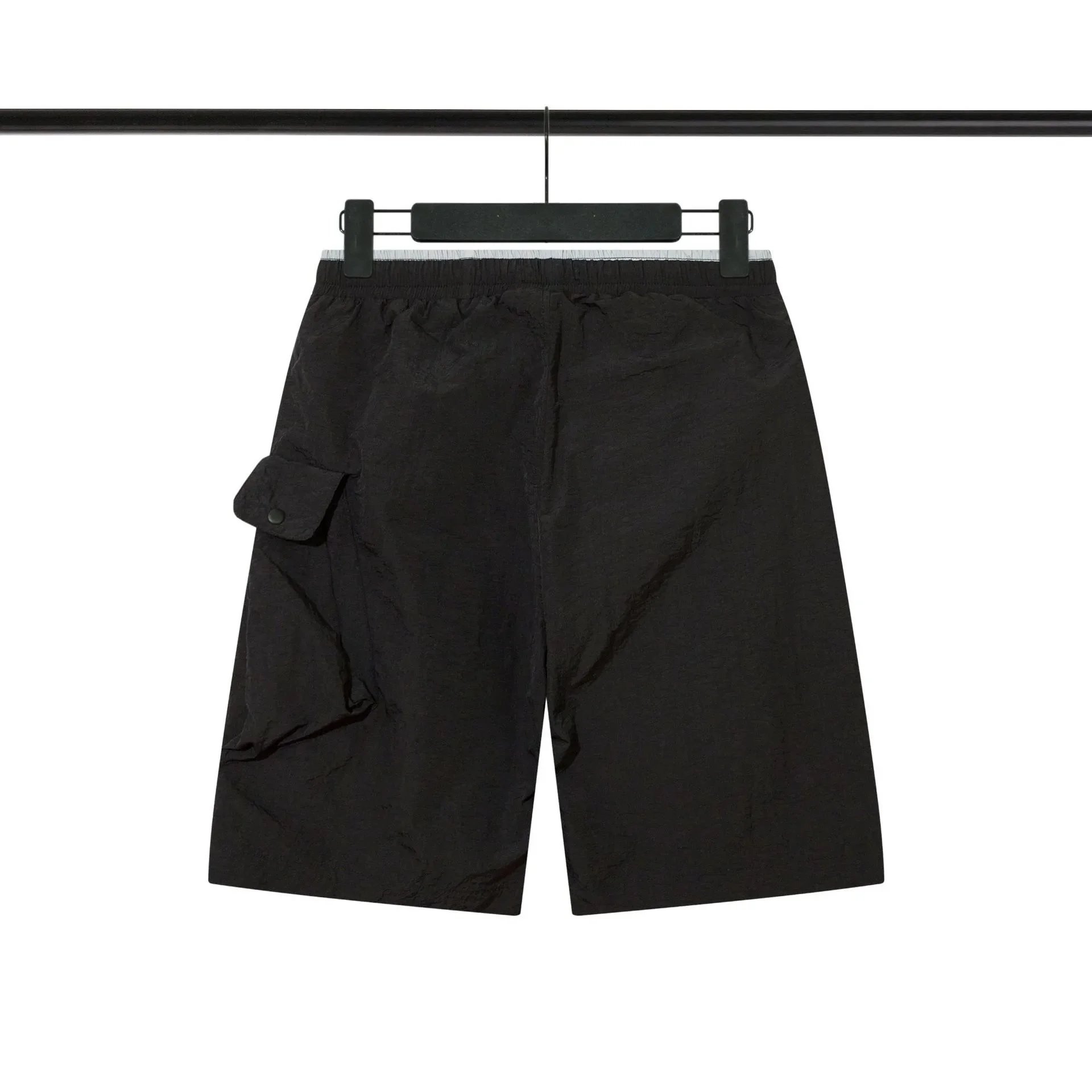 C.P. Company Cargo Shorts Mint Green - 10