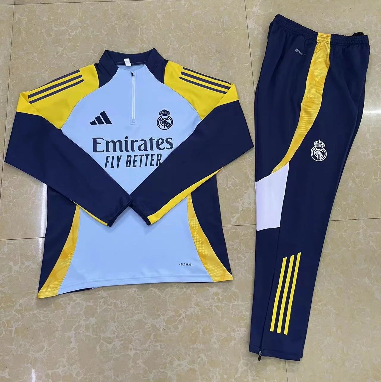 2425 Real Madrid light gray