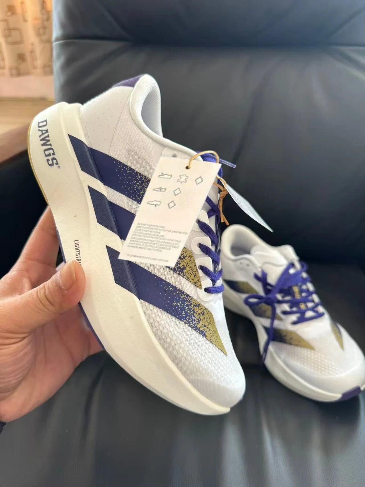 Breathable Mesh Running Shoe photo 4