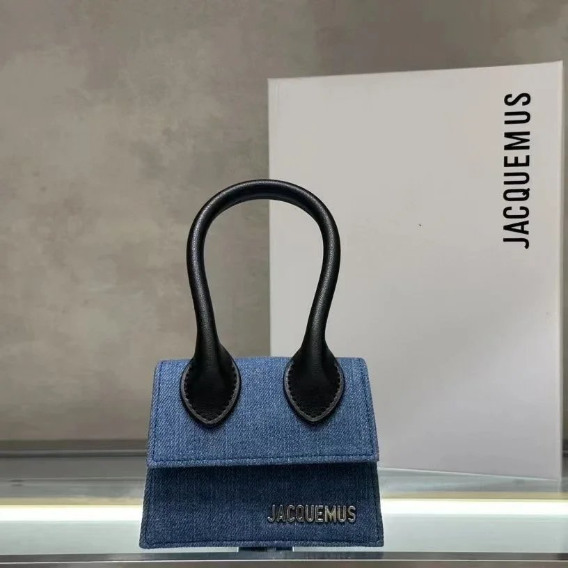 Small Square Denim Crossbody Bag photo 3