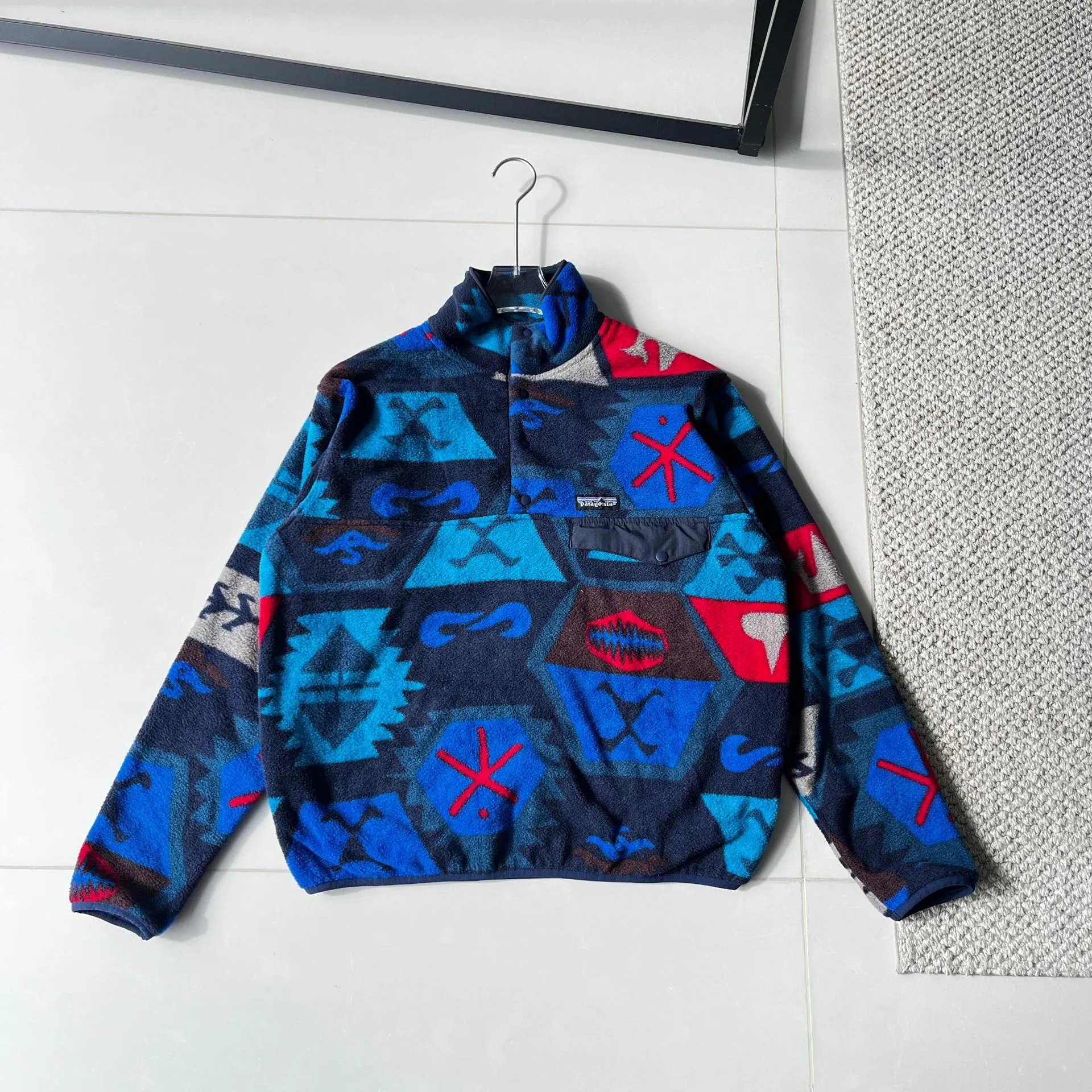 Fleece Crewneck Sweatshirt Jacket photo 4