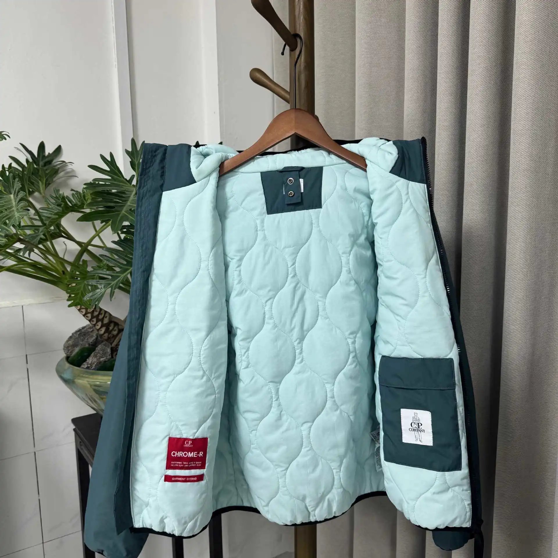 Eyewear Style Hooded Jacket photo 8