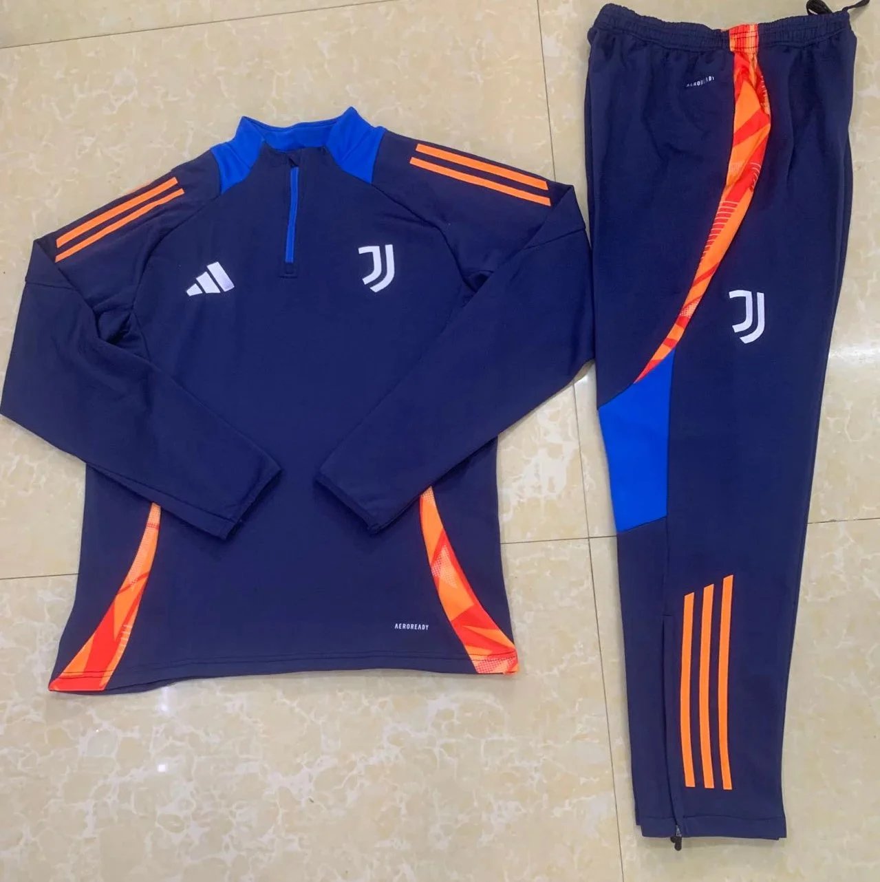 2425 Juve Royal Blue