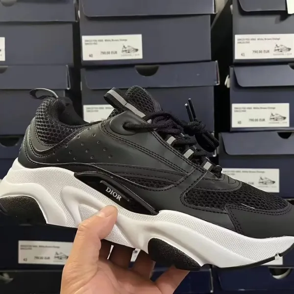 Dior B23 Black and White Chunky Sneakers - 1