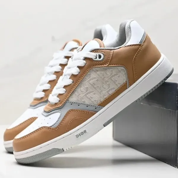 Dior B23 Low Beige and White Sneakers - 1