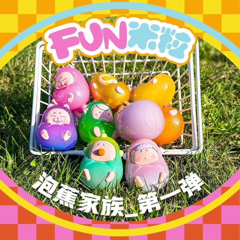Collectible Figurines - 004590