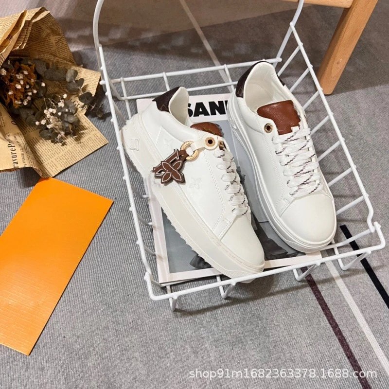 Louis Vuitton Sneakers Low-Top Monogram Leather with LV Charm — Brown letters