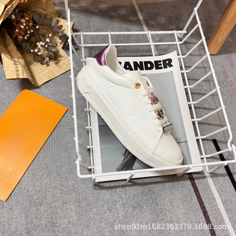 Louis Vuitton Sneakers Low-Top Monogram Leather with LV Charm — purple