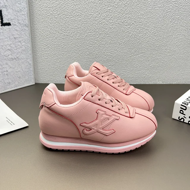Louis Vuitton Sneakers Monogram low-top product detail image 1