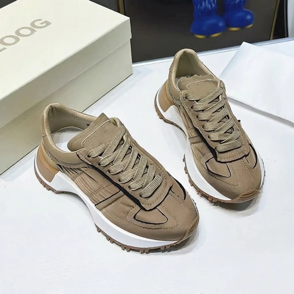 LOG Sneakers Low-Top Lace-Up Chunky Sole — Brown