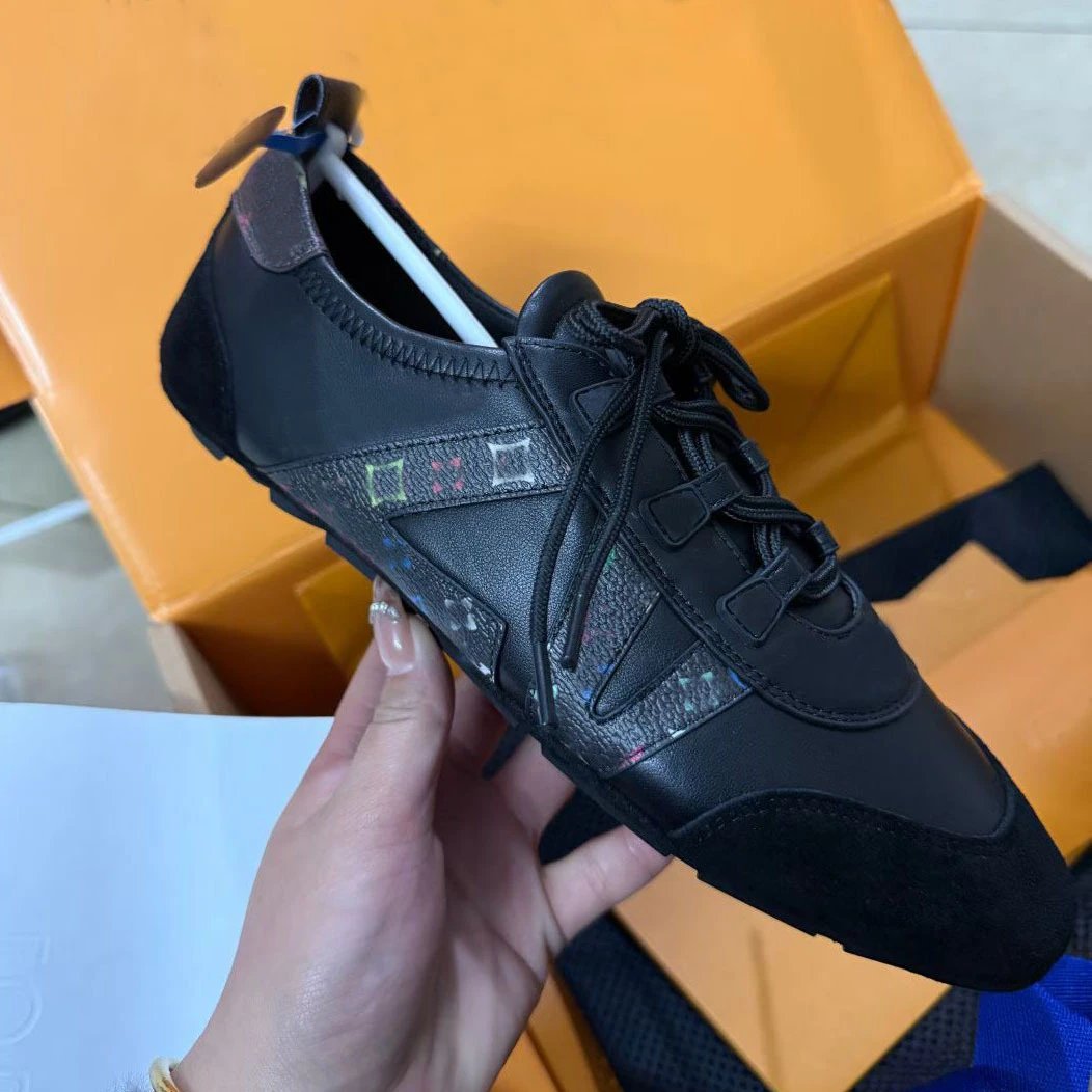 Unbranded Sneakers Low-Top Lace-Up with V-Shaped Side Appliqué — Black presbyopia